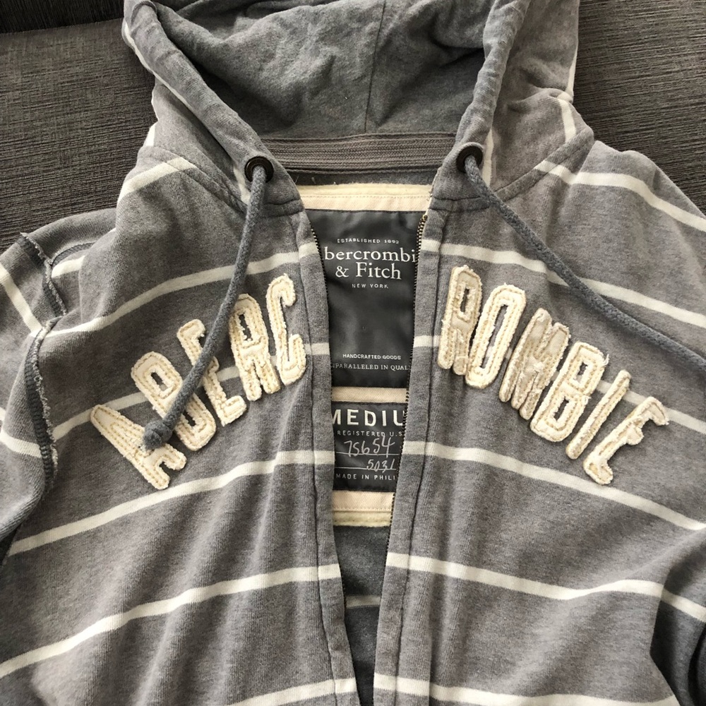 Abercrombie & Fitch zip up hoodie